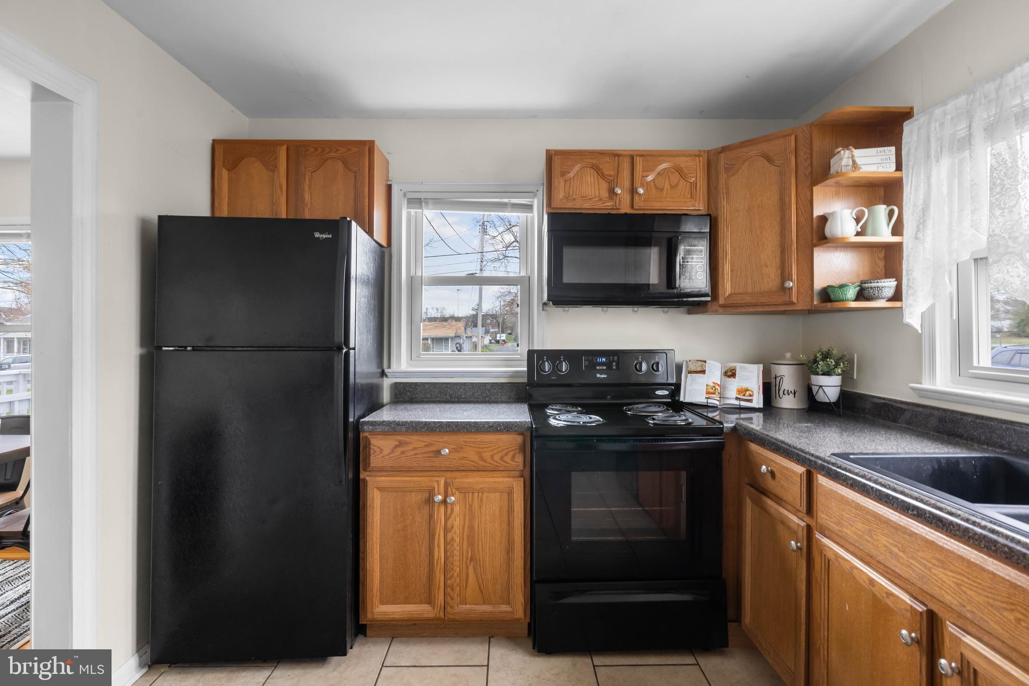 405 E 7th Ave