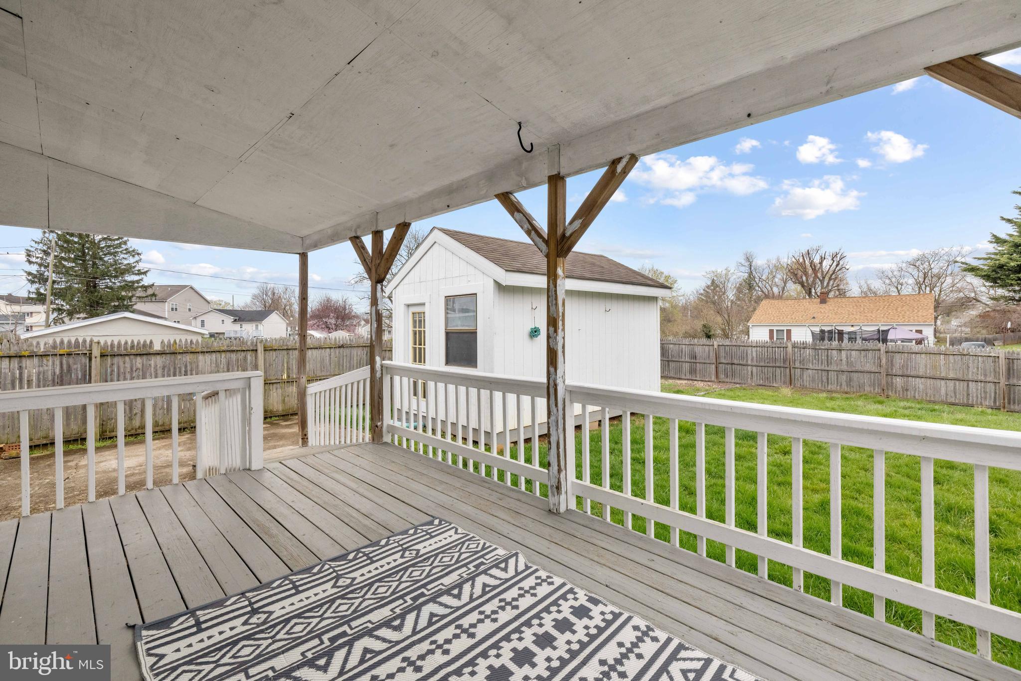 405 E 7th Ave