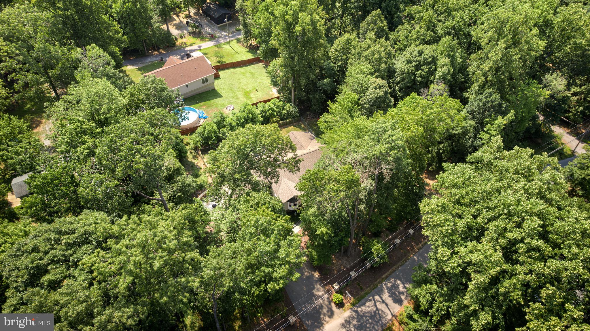 1198 Johnnycake Ln