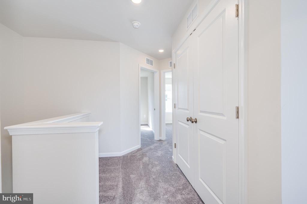 48 BROOKFIELD MEWS