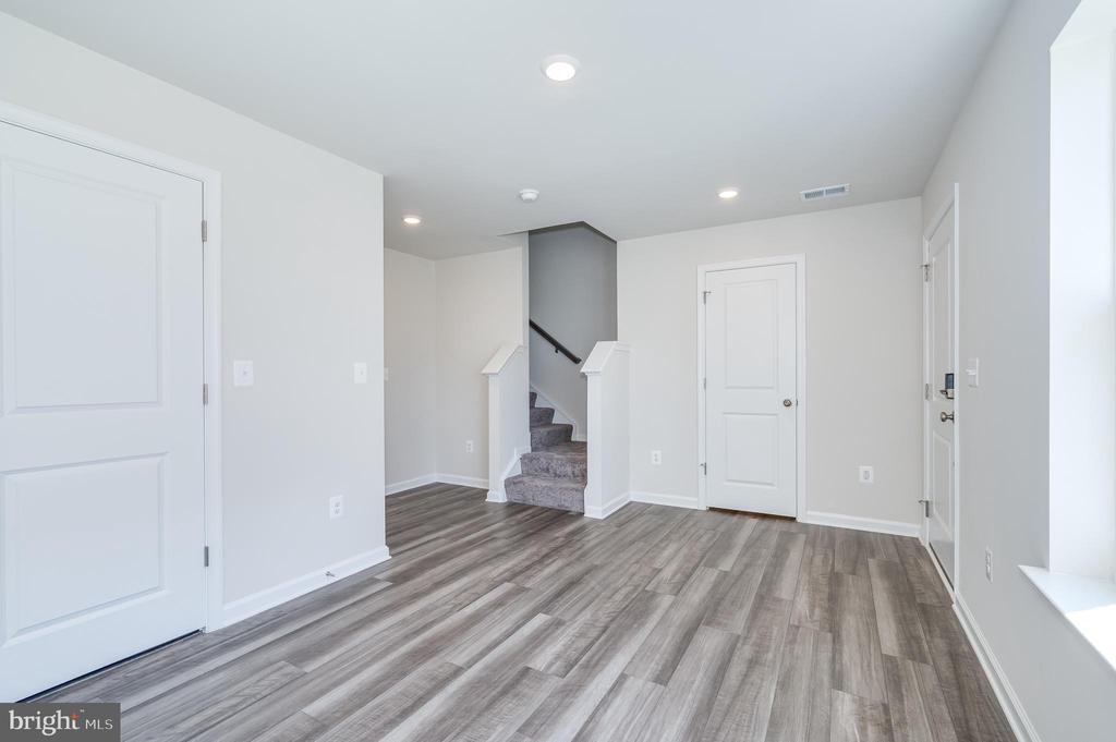 48 BROOKFIELD MEWS
