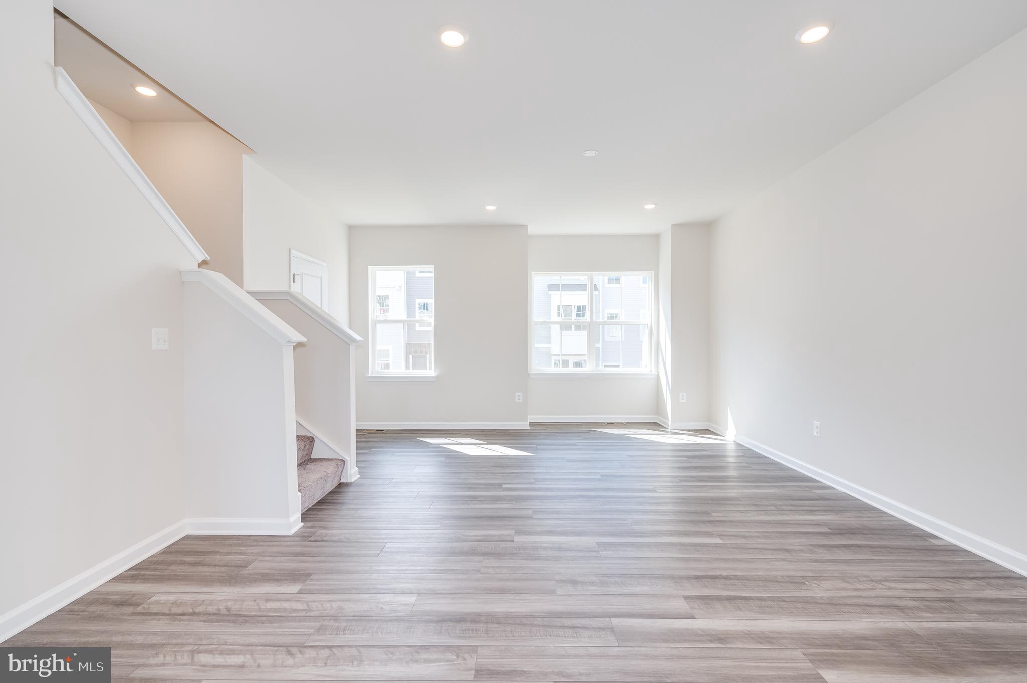 48 BROOKFIELD MEWS