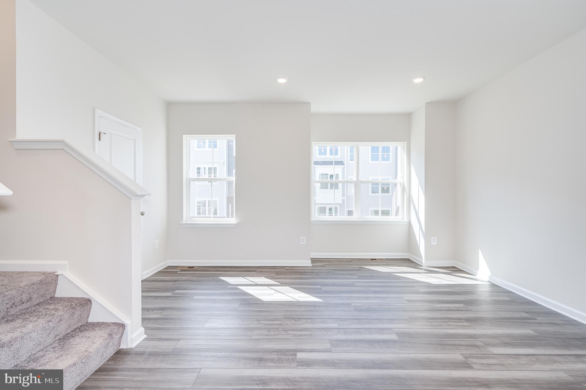 48 BROOKFIELD MEWS