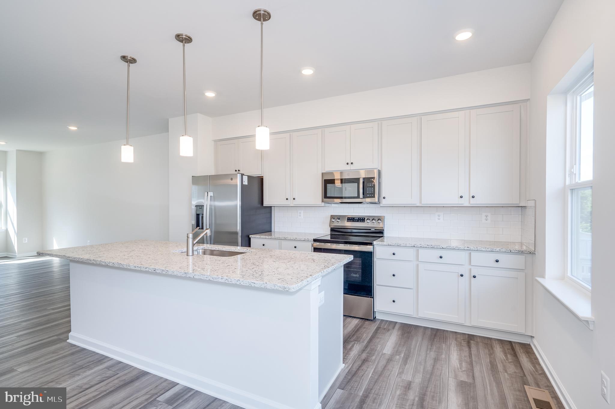48 BROOKFIELD MEWS