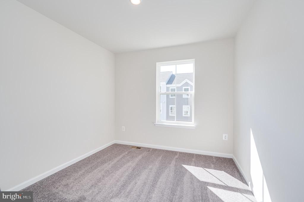 48 BROOKFIELD MEWS