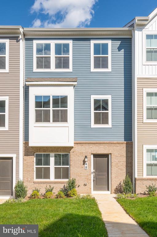 48 BROOKFIELD MEWS
