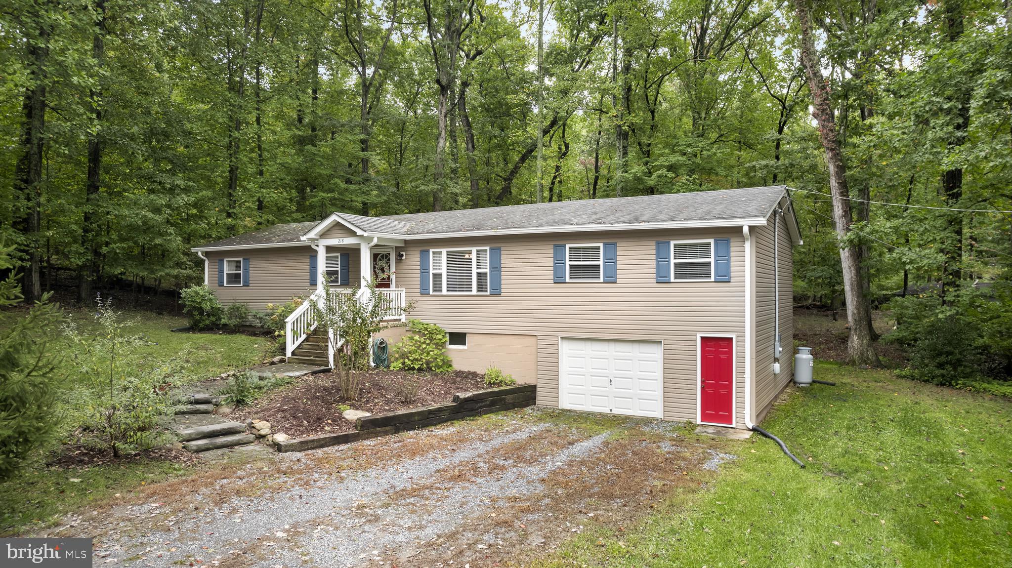 218 Red Fox Rd