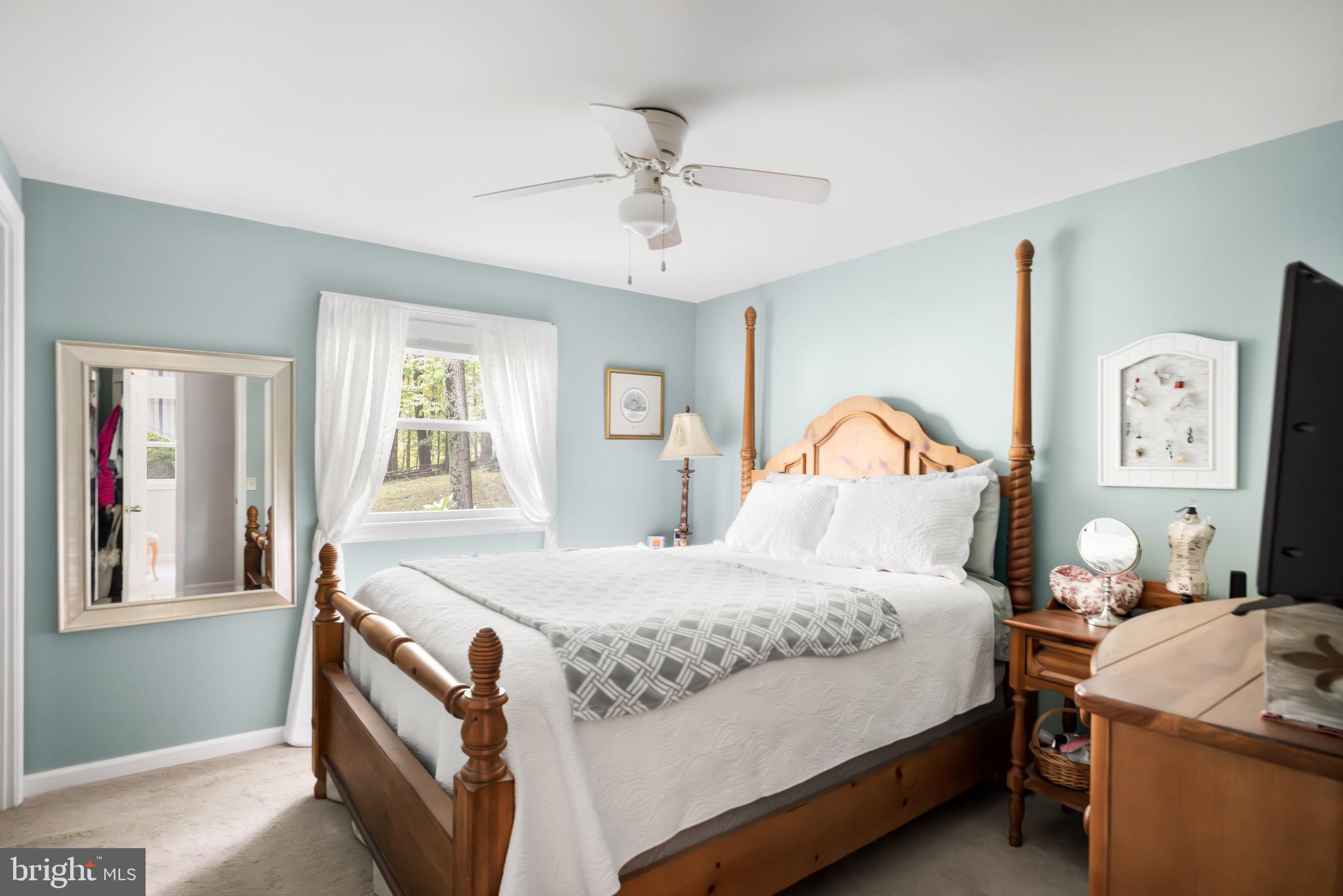 218 Red Fox Rd