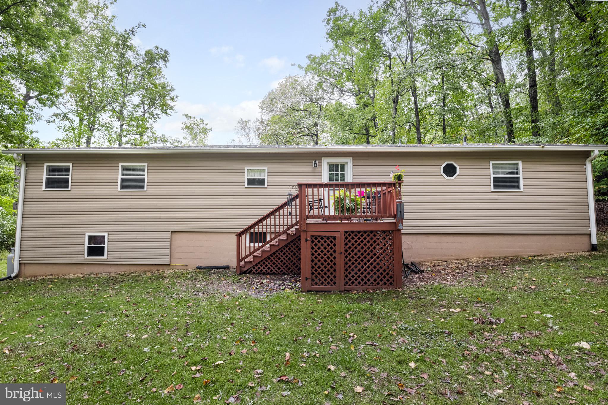 218 Red Fox Rd