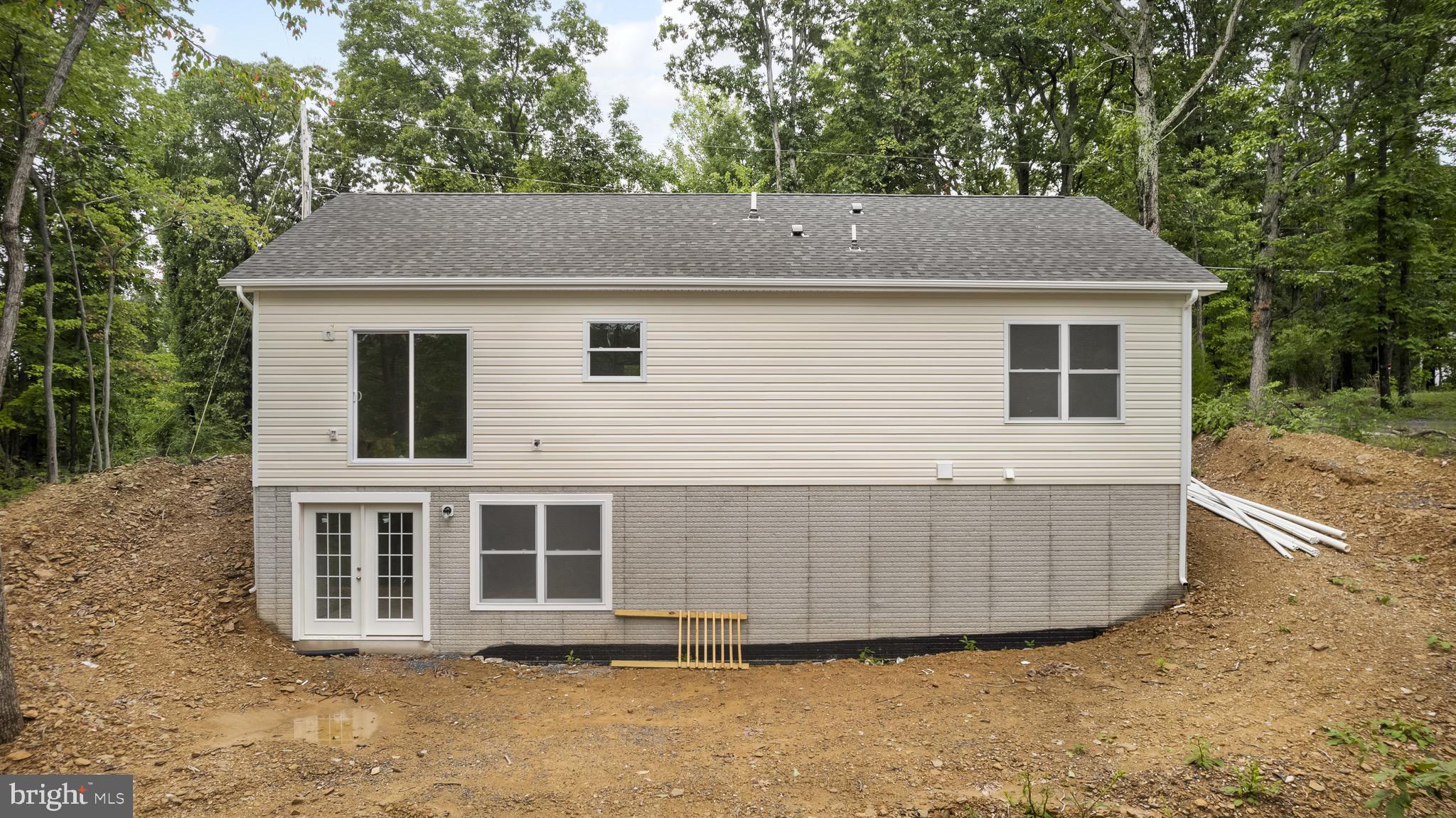 214 Antler Trail Rd