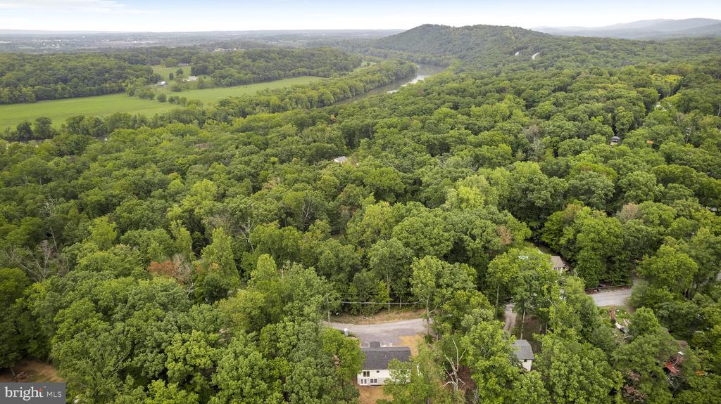 214 Antler Trail Rd