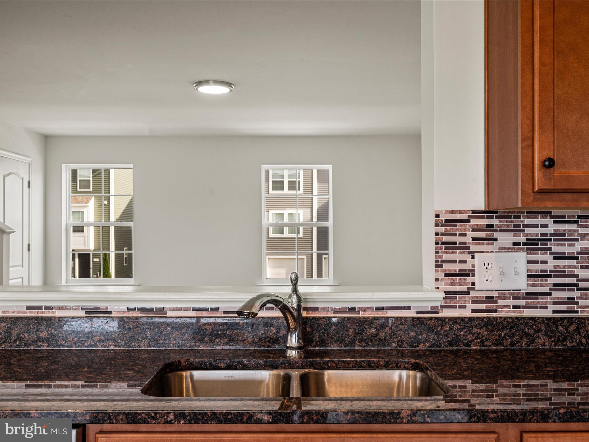 88 CECILY WAY