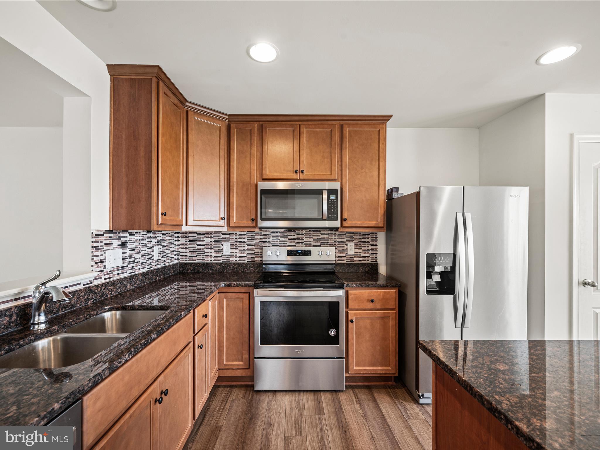 88 CECILY WAY