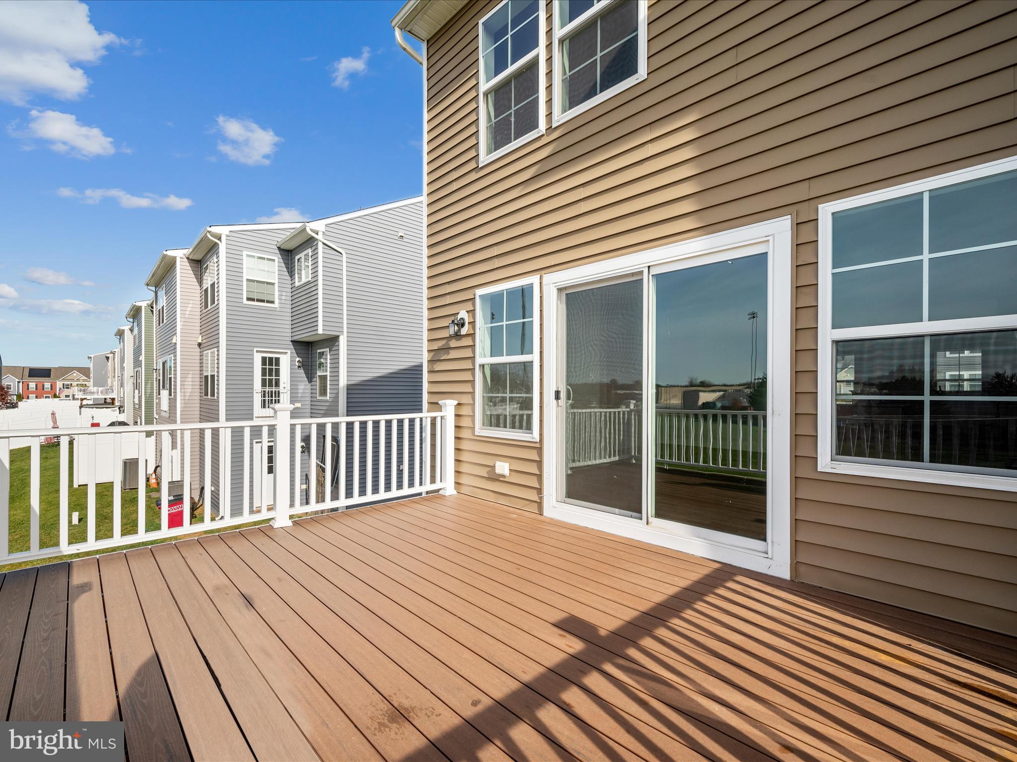 88 CECILY WAY