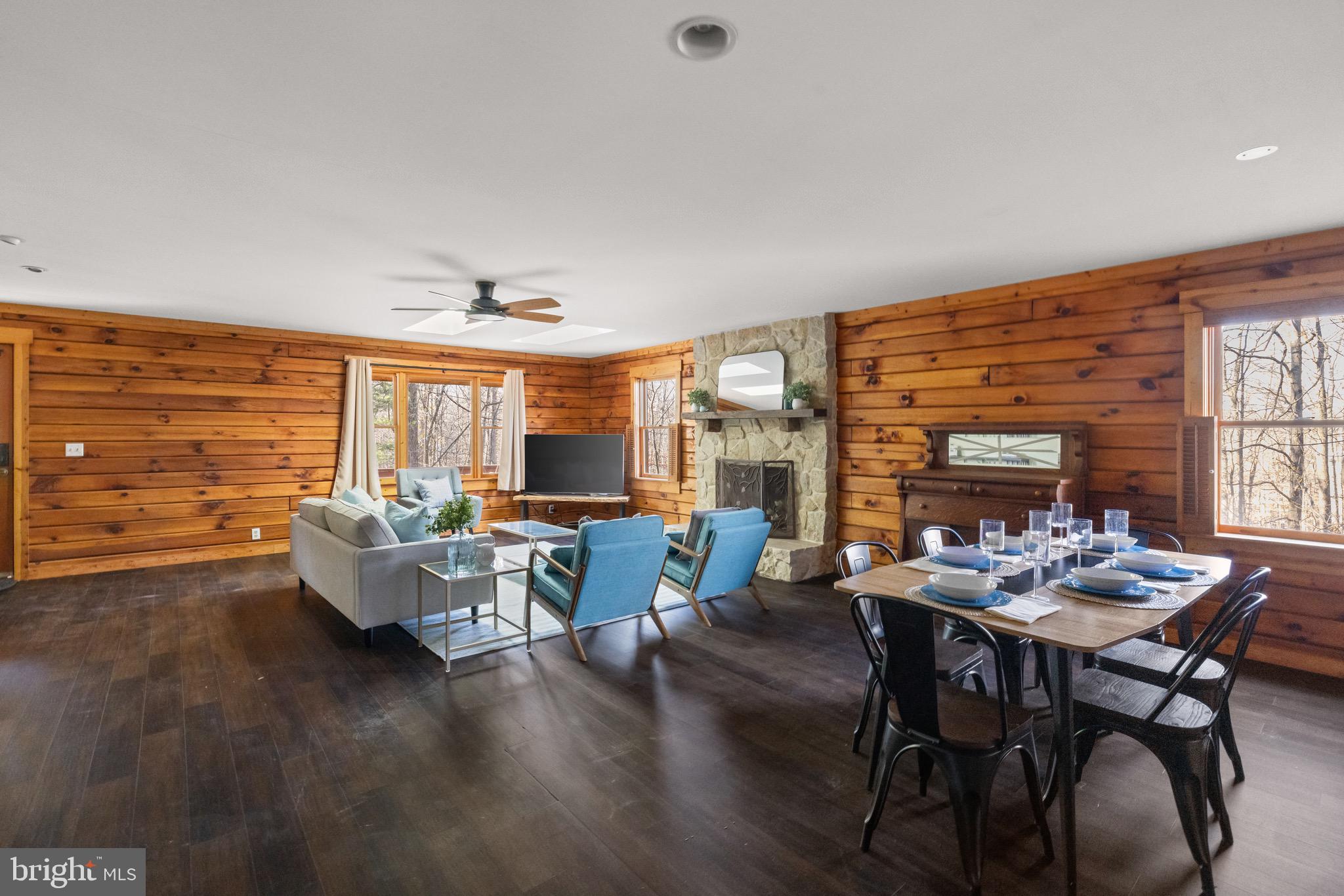 303 Apple Jack Ln