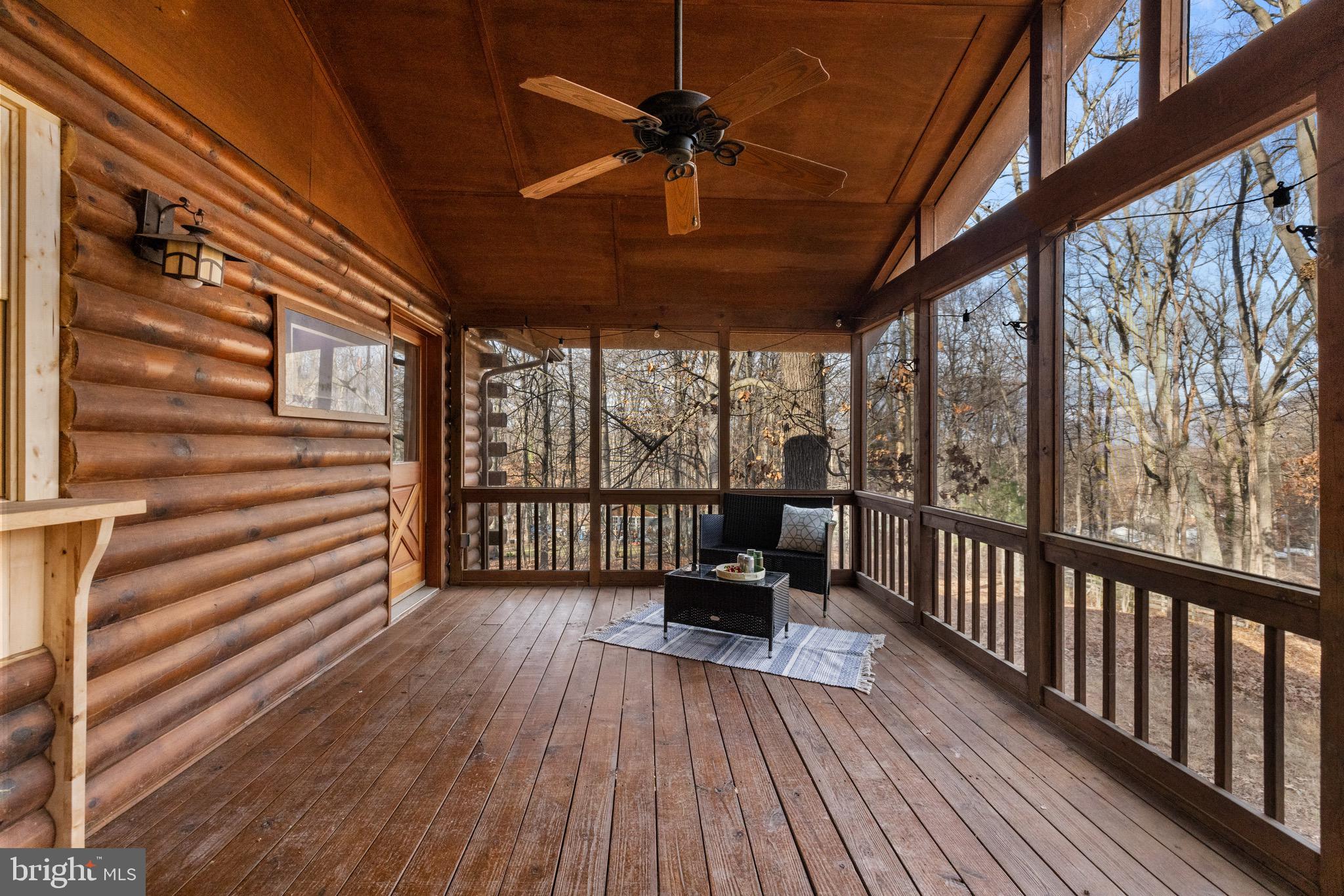 303 Apple Jack Ln