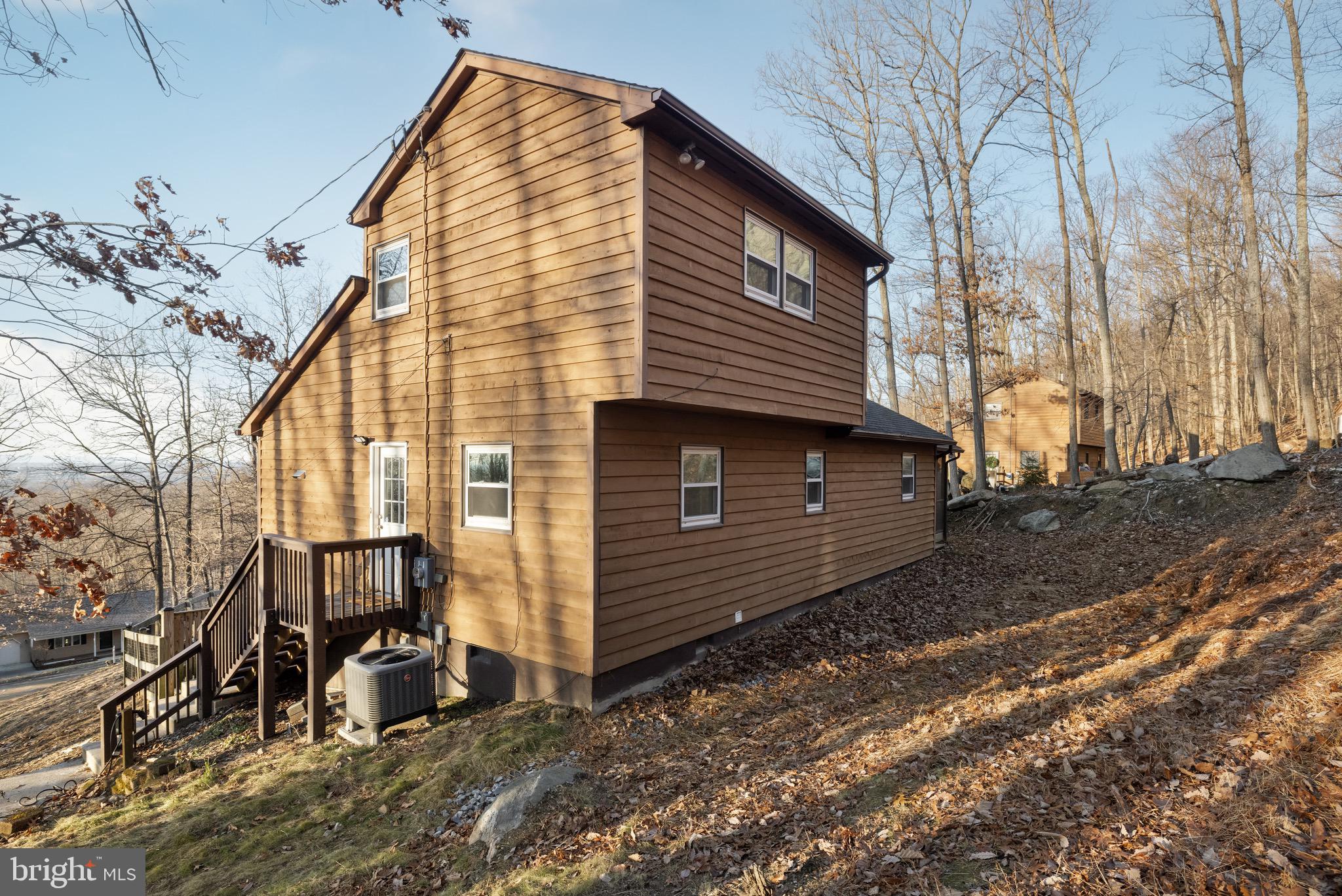 260 Windsong Rd
