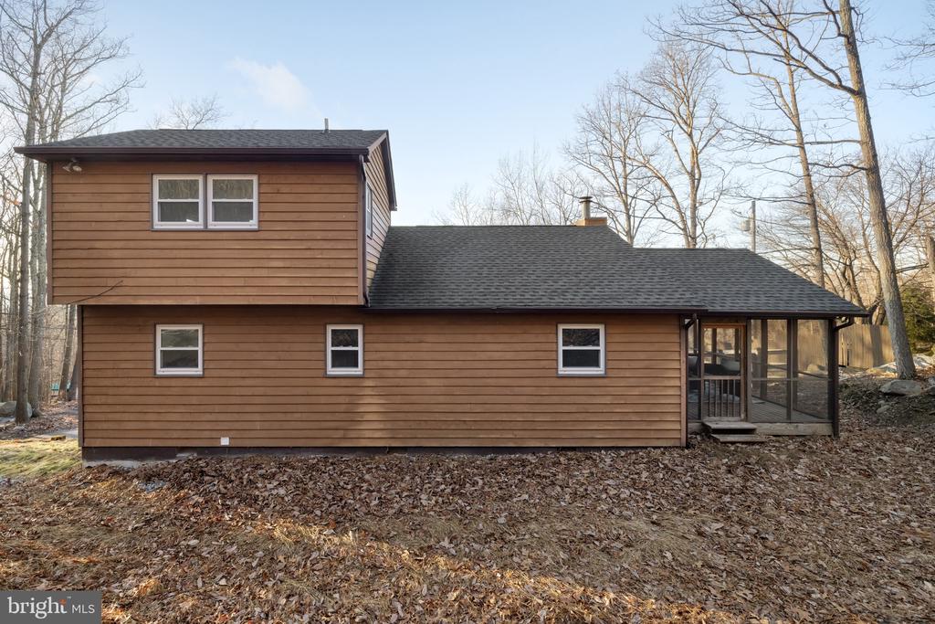 260 Windsong Rd