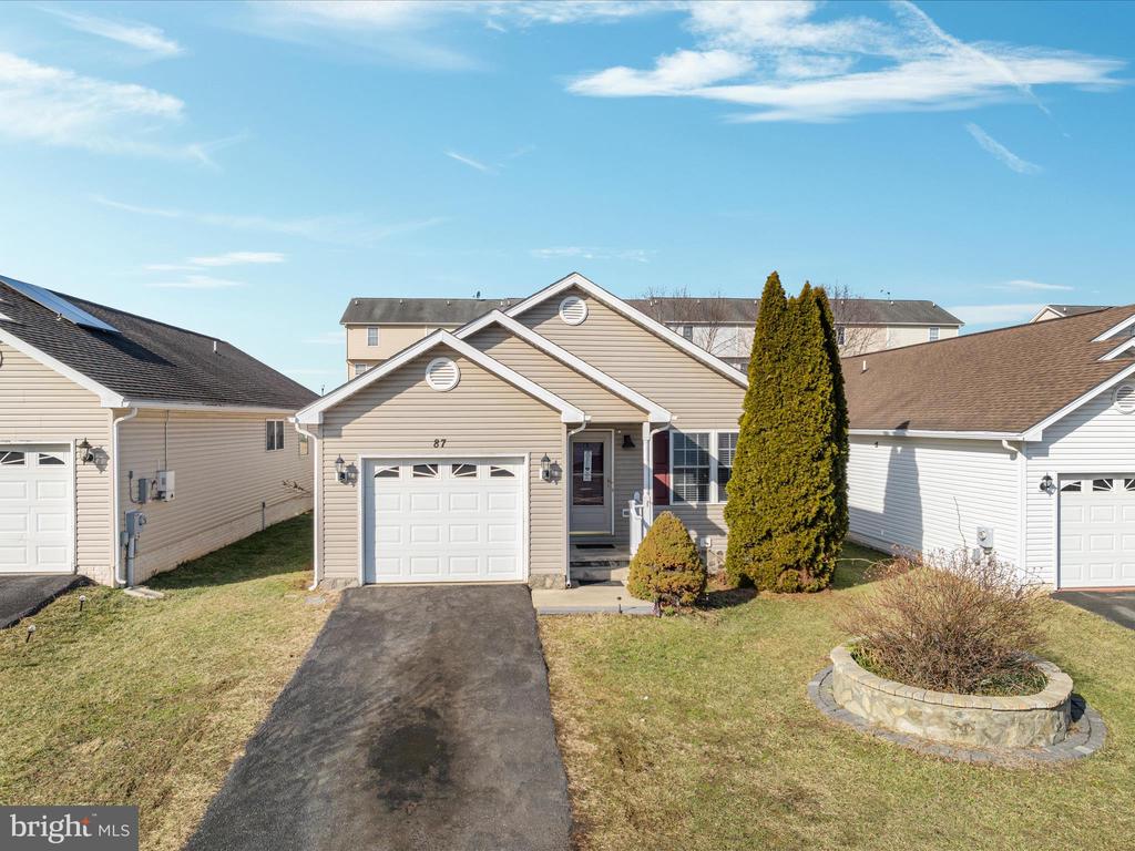 87 Peter Rabbit Dr