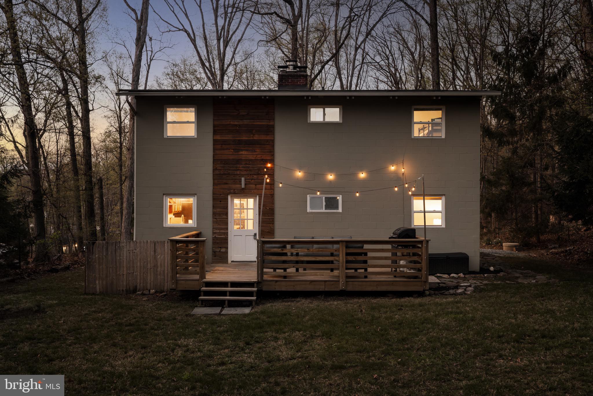 40 Crooked Rd