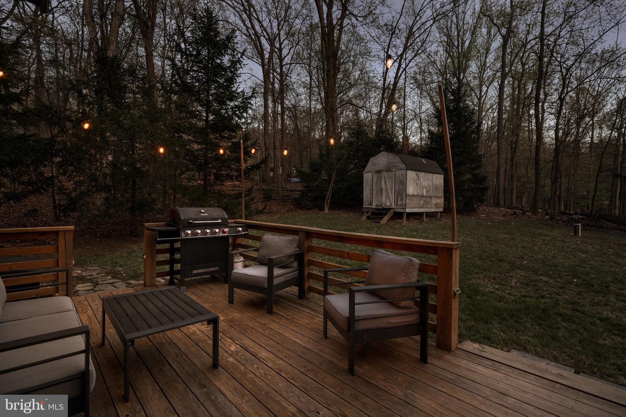 40 Crooked Rd