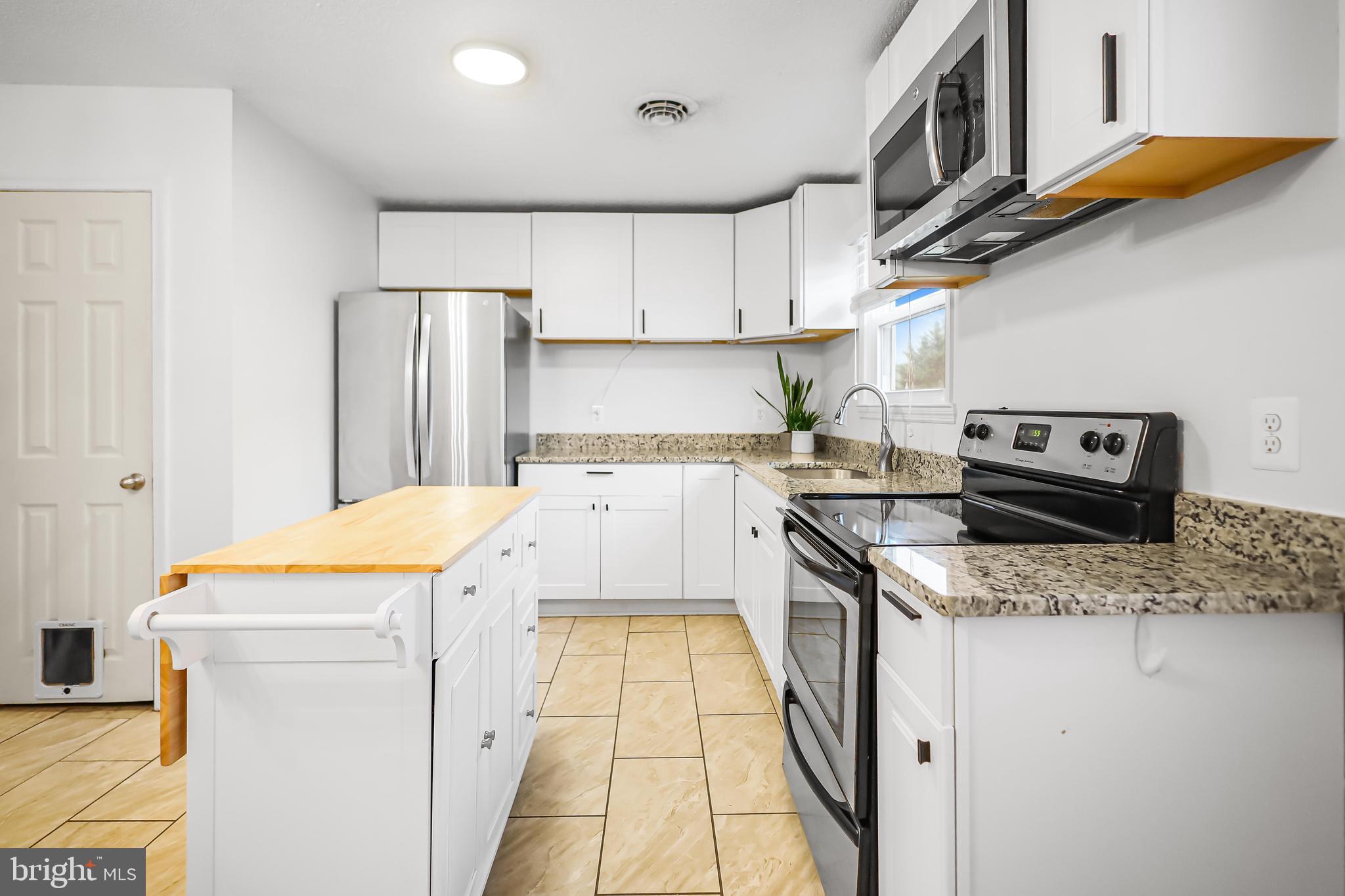 254 Fulton Ave