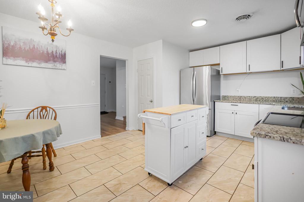 254 Fulton Ave