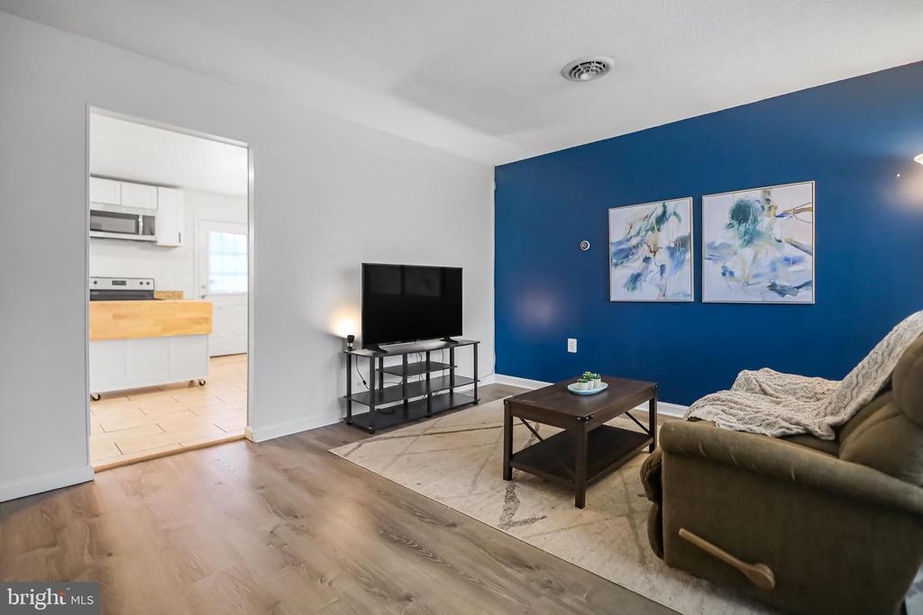 254 Fulton Ave