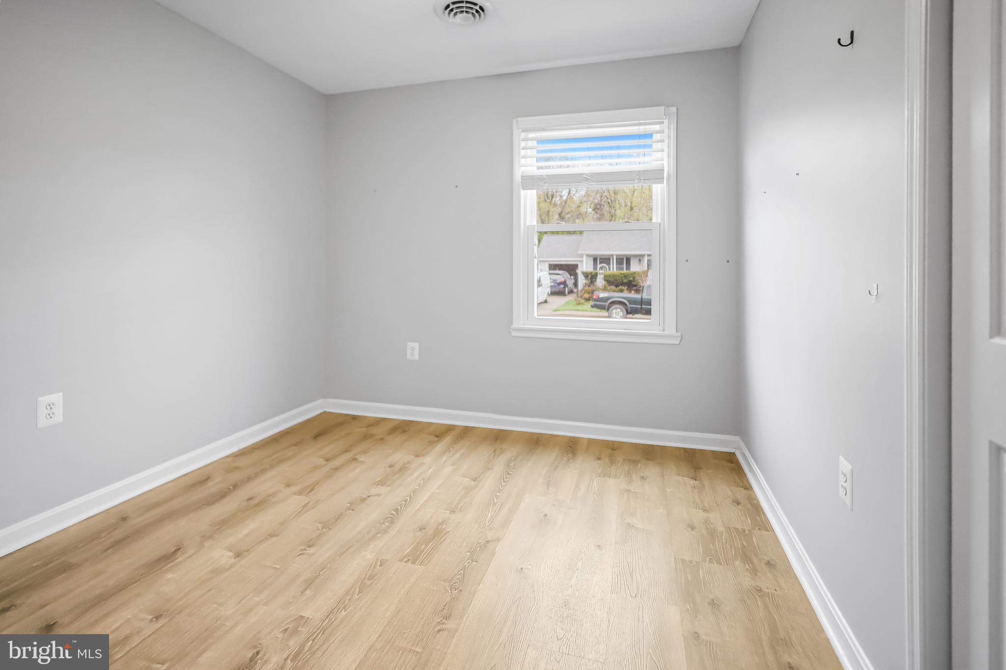 254 Fulton Ave
