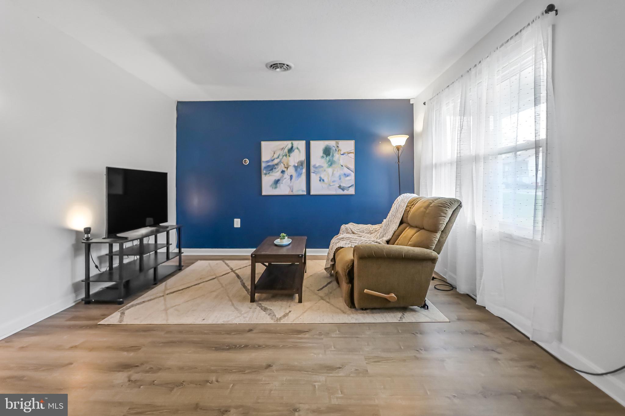 254 Fulton Ave
