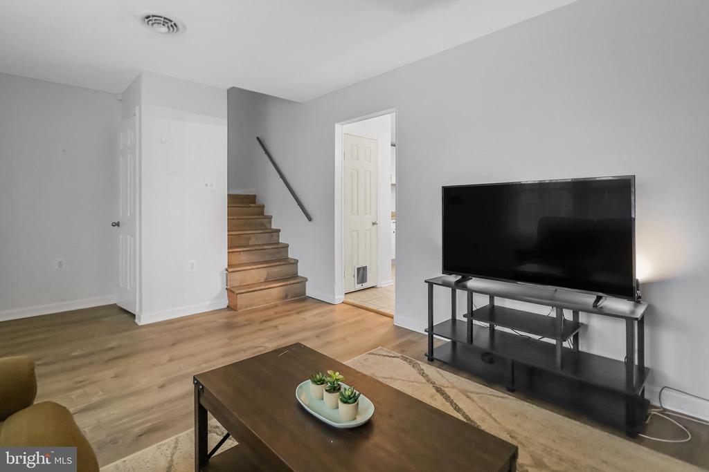254 Fulton Ave
