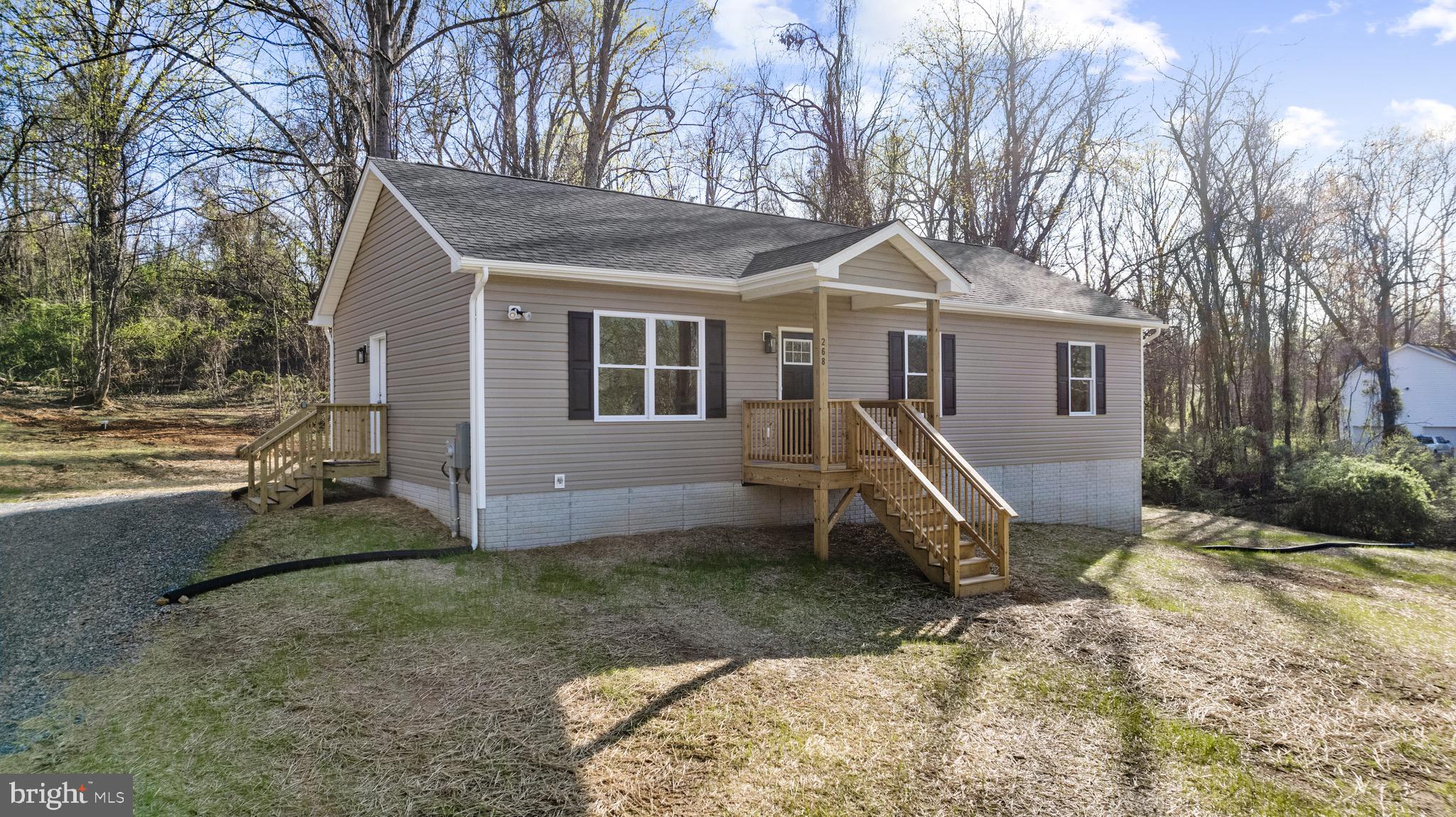 268 Dawn Ln