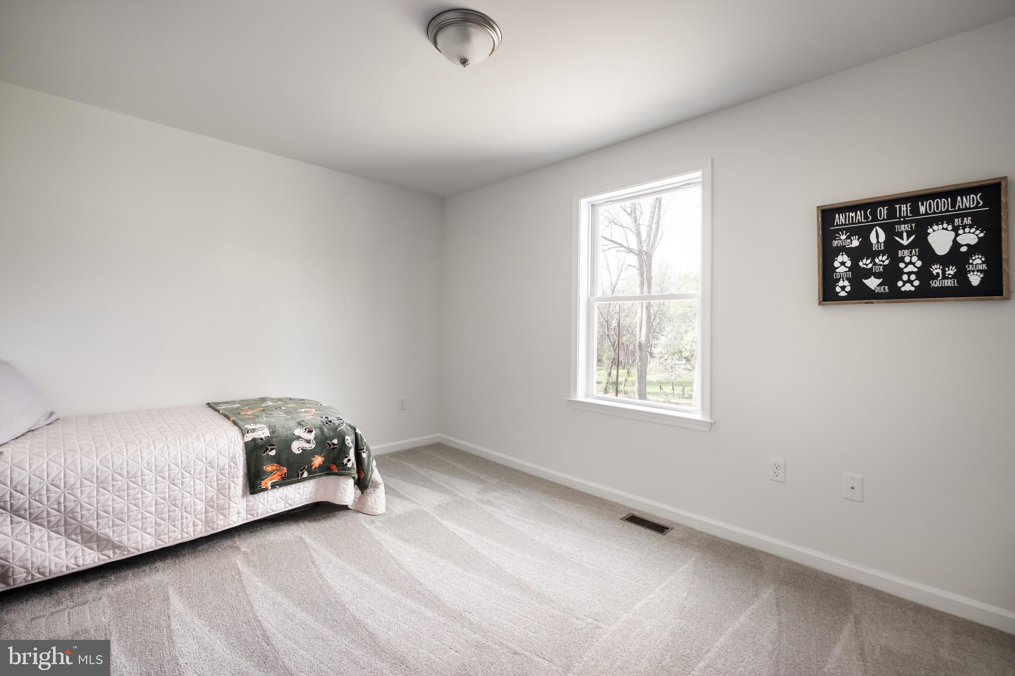 268 Dawn Ln
