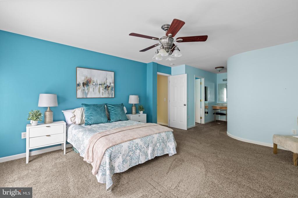 1118 John Brown Farm Rd