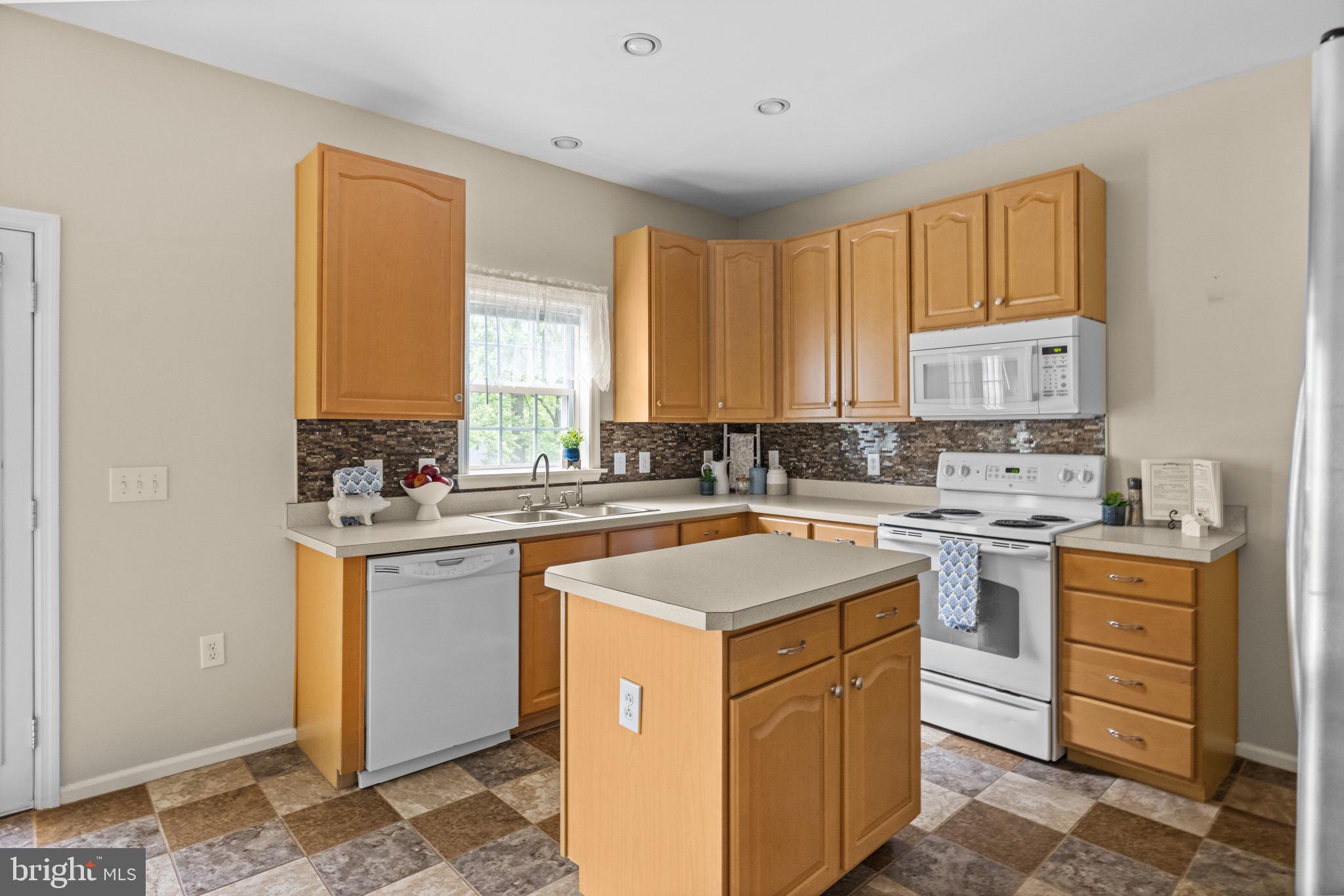1118 John Brown Farm Rd