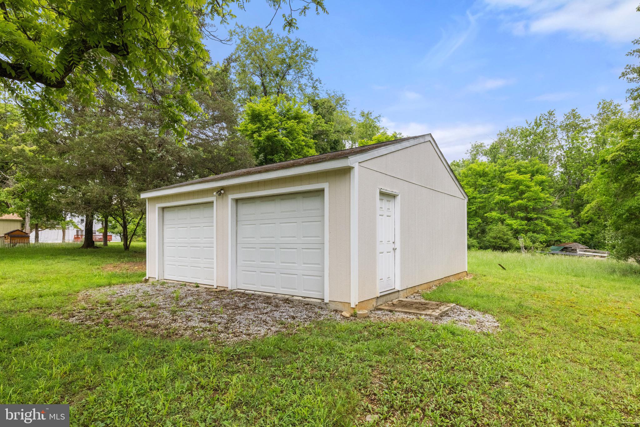 1118 John Brown Farm Rd