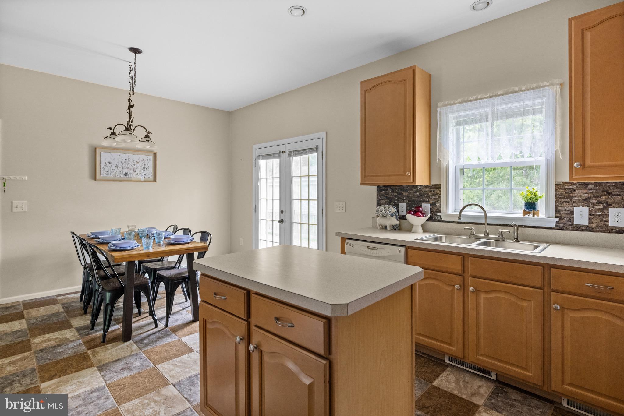 1118 John Brown Farm Rd
