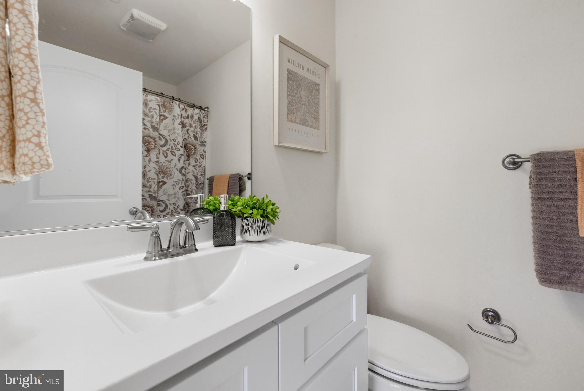 6064 Charles Town Rd