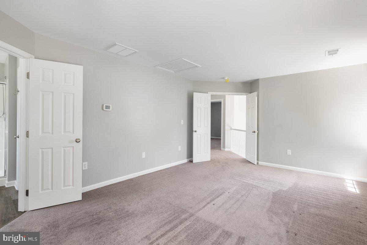 12 GLENBROOK RD