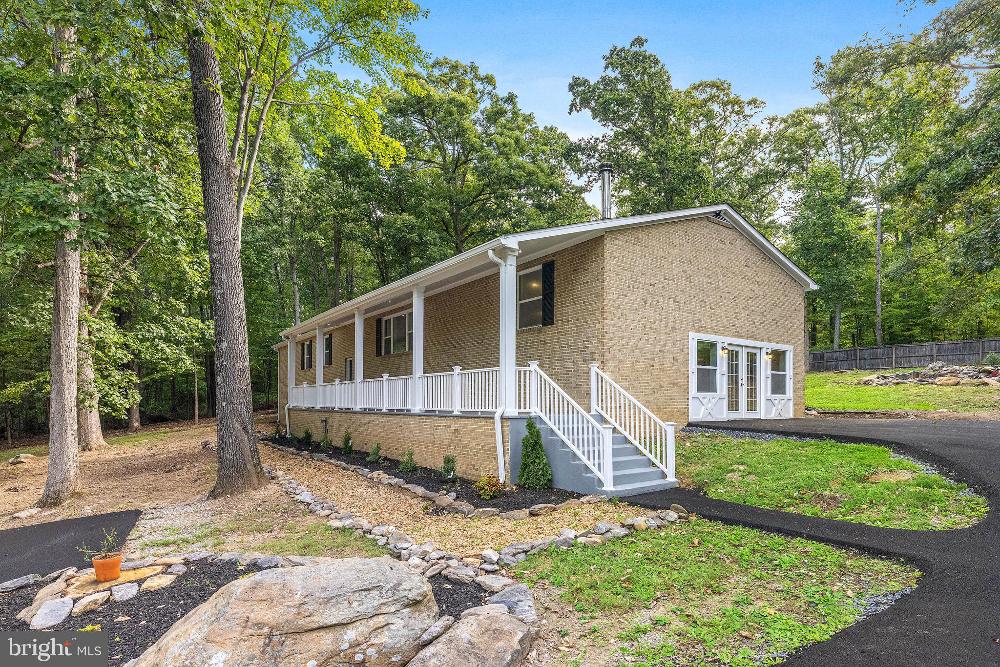 194 Black Cub Run Ln