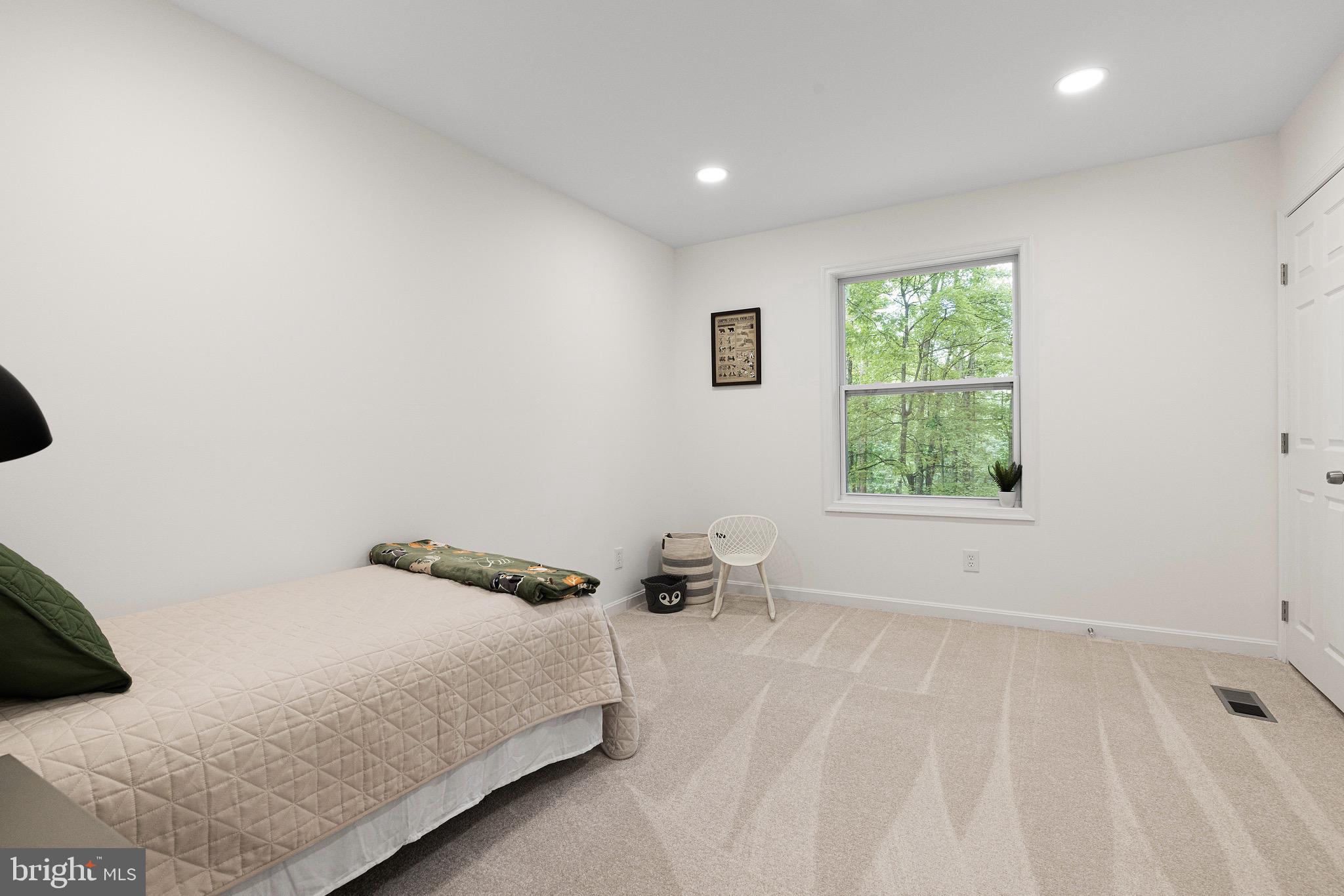 194 Black Cub Run Ln