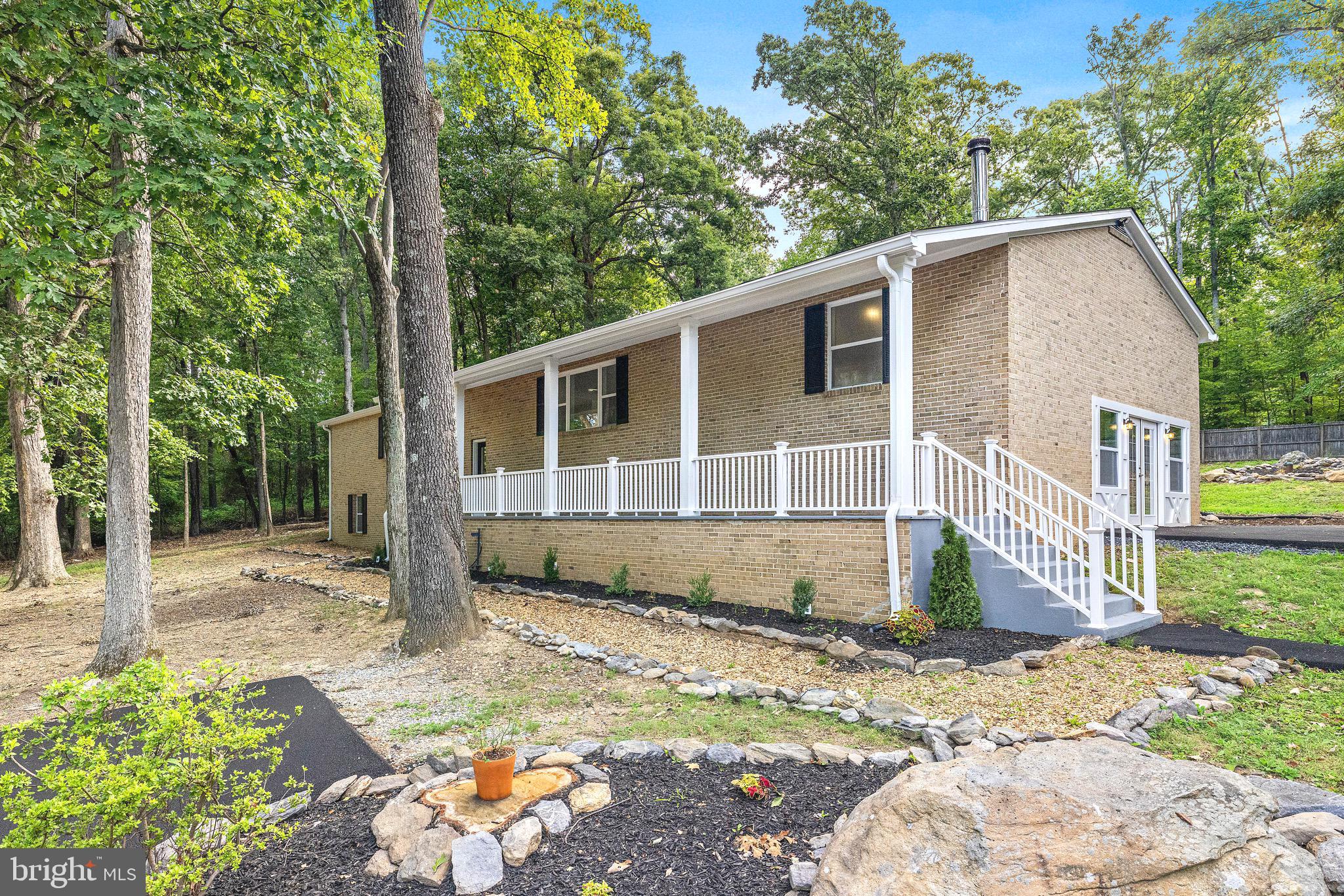 194 Black Cub Run Ln
