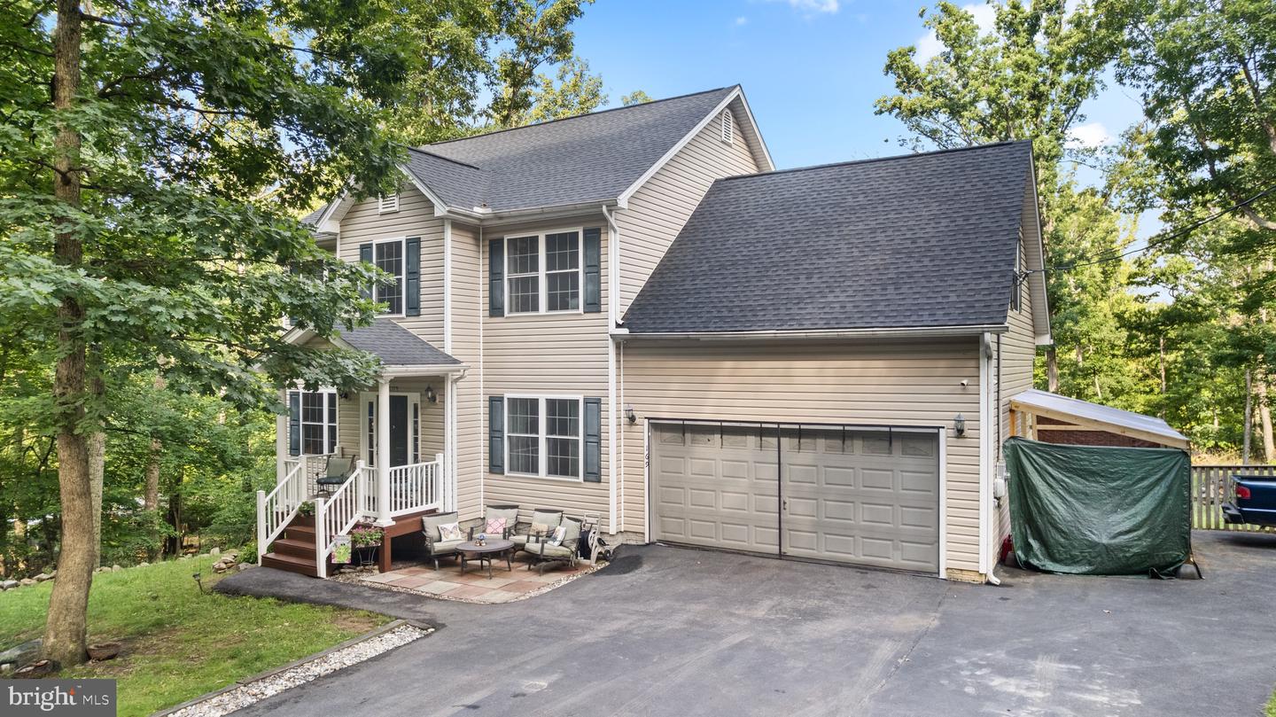 169 Johnnycake Ln