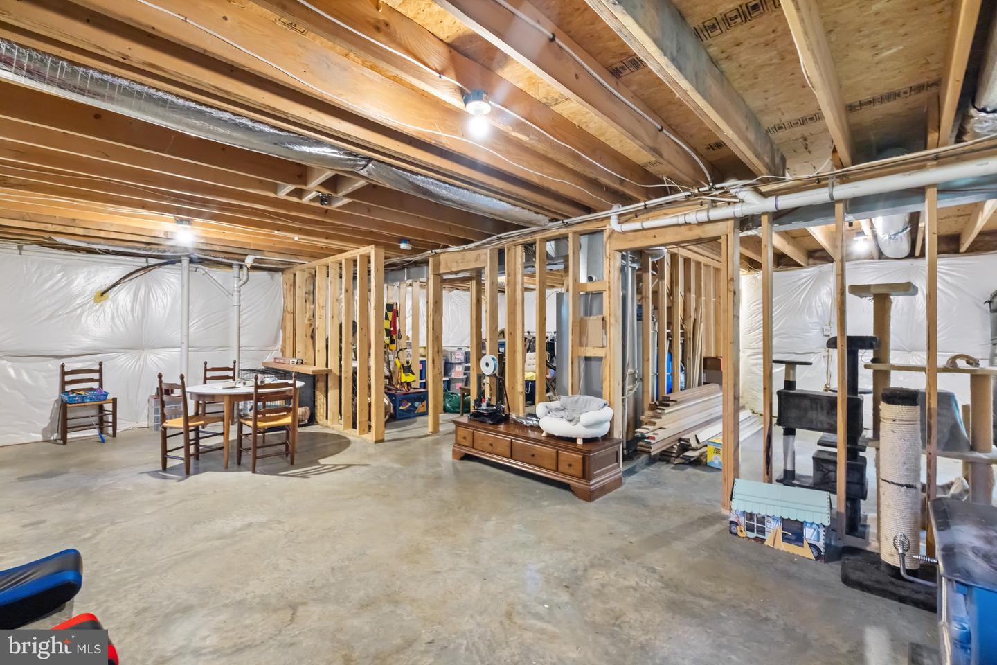 169 Johnnycake Ln