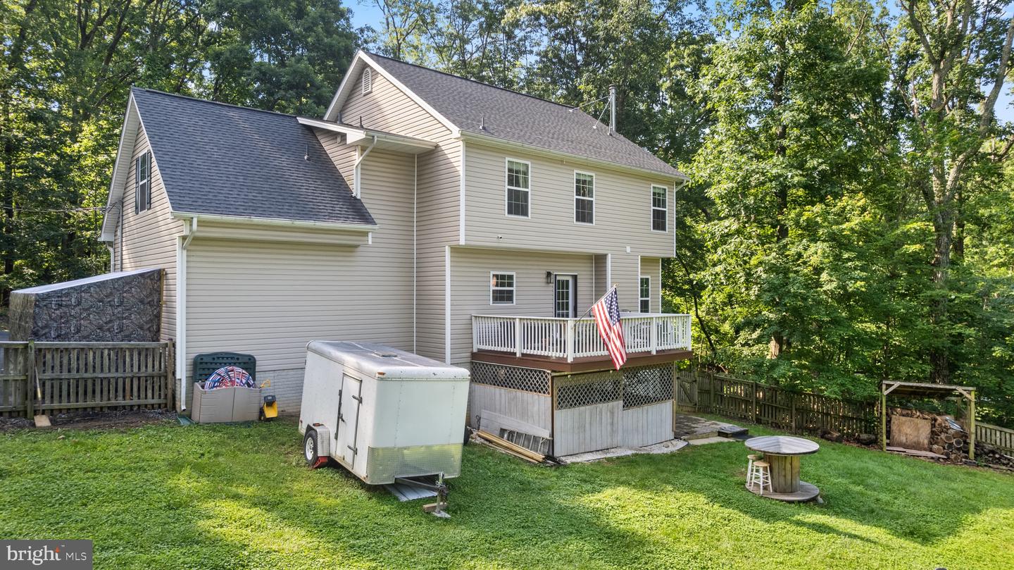 169 Johnnycake Ln