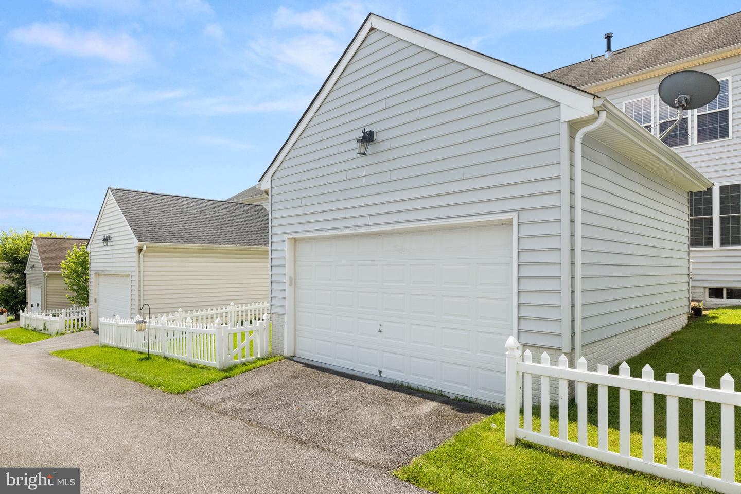 80 Battlefield Dr