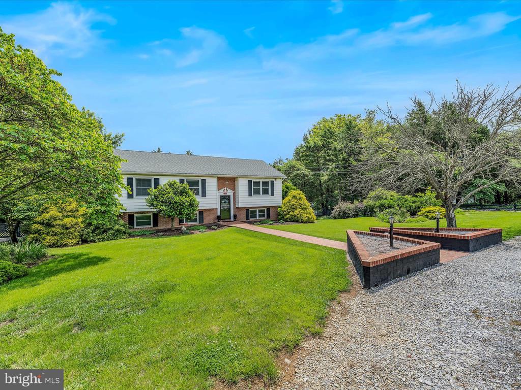 106 Mason Farm Dr