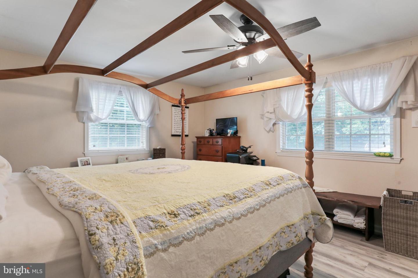 251 Kelly Dr