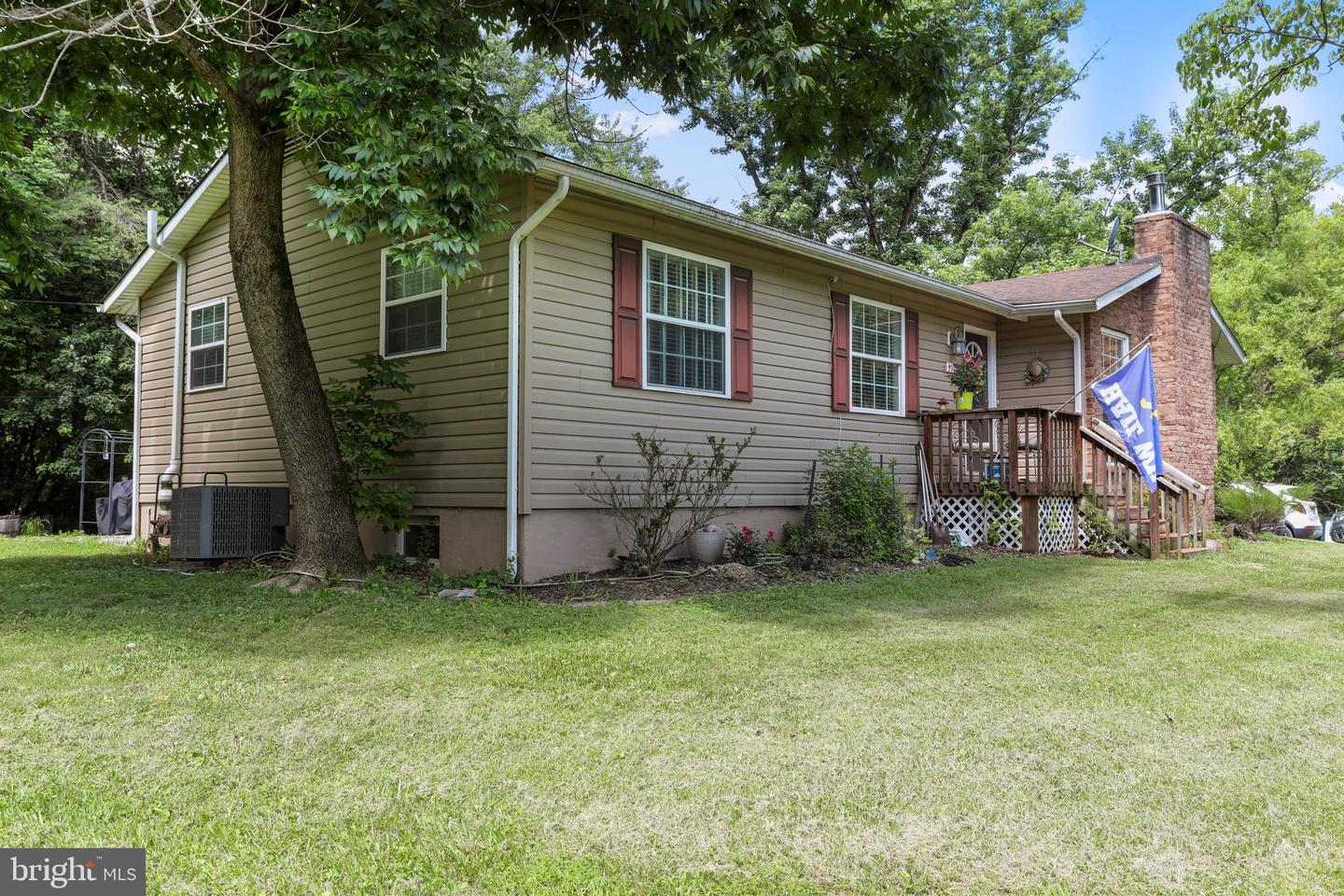 251 Kelly Dr