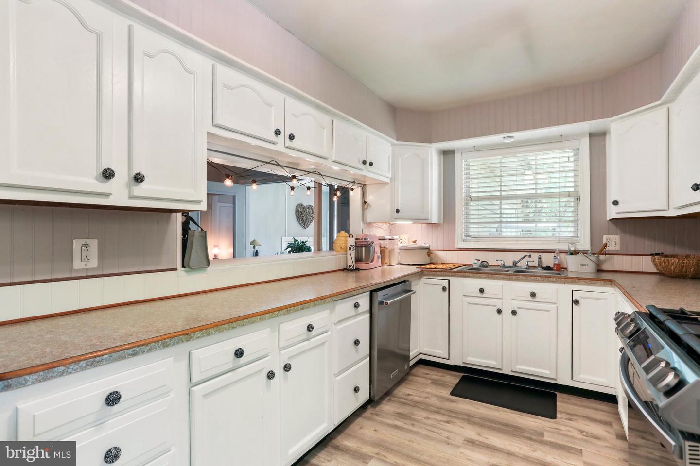 251 Kelly Dr